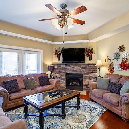 Convenient Gatlinburg Condo Exterior photo