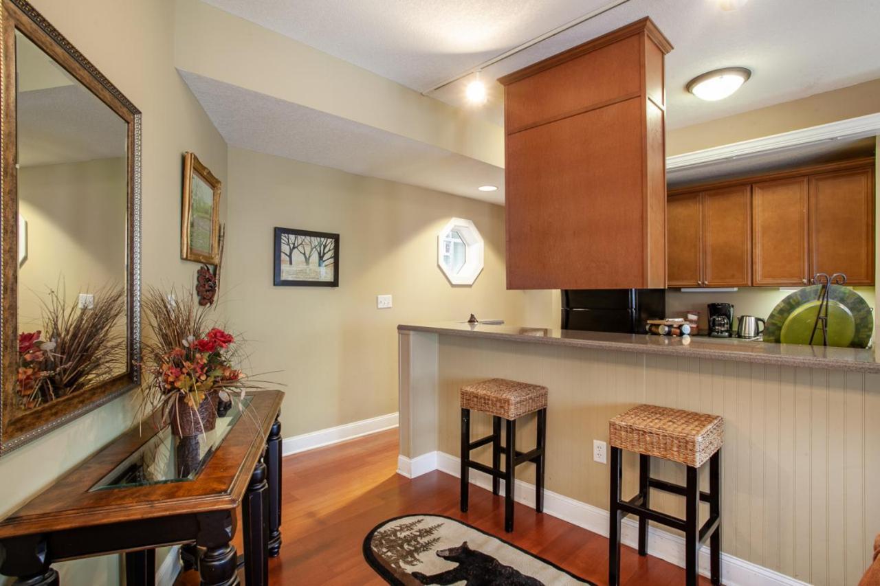 Convenient Gatlinburg Condo Exterior photo