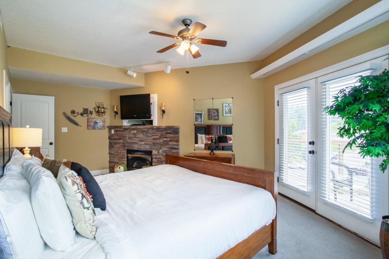 Convenient Gatlinburg Condo Exterior photo